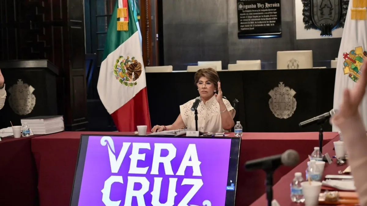 Gobierno Dona 10 Mil Toneladas de Asfalto para Mejorar Calles en Veracruz